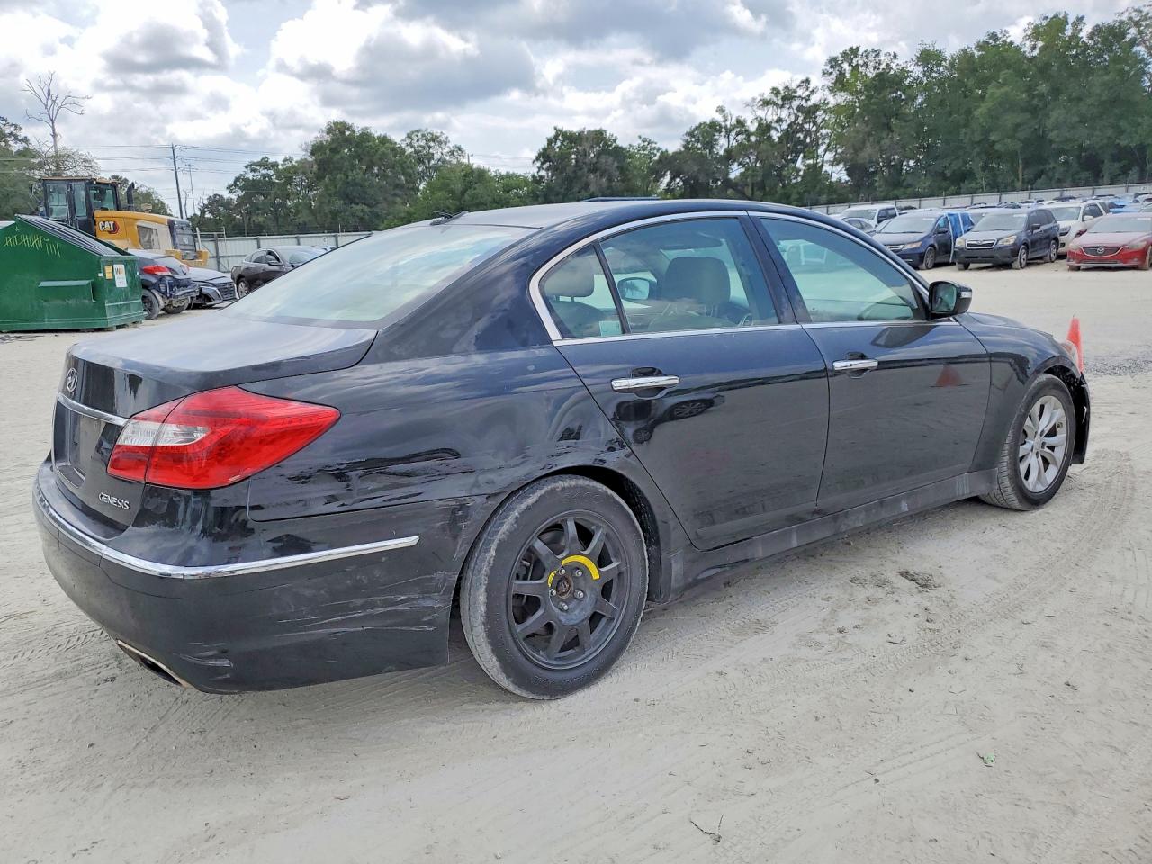 Hyundai Genesis 3.8l