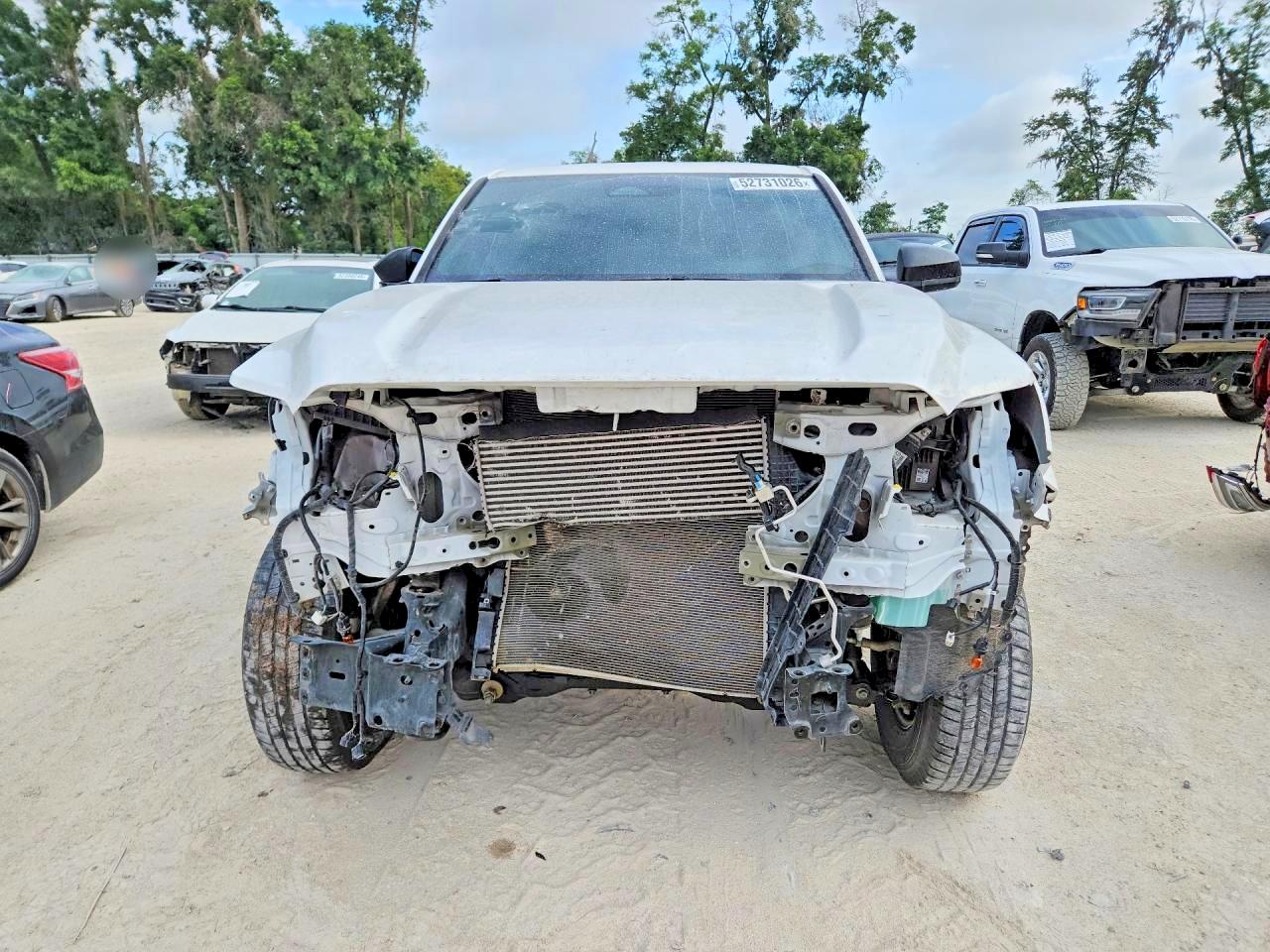 Toyota Tacoma Sr