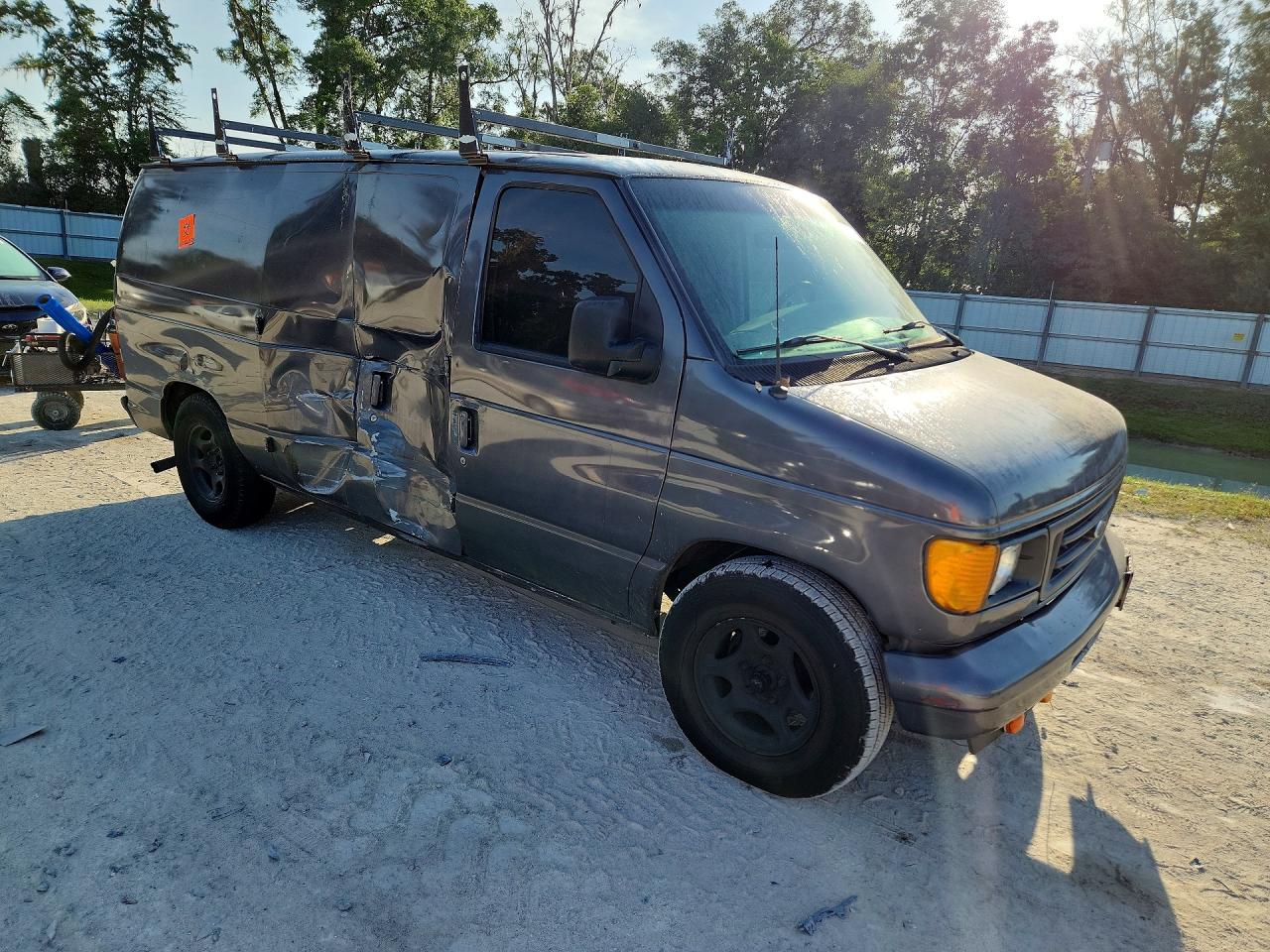 Ford Econoline E150 Van