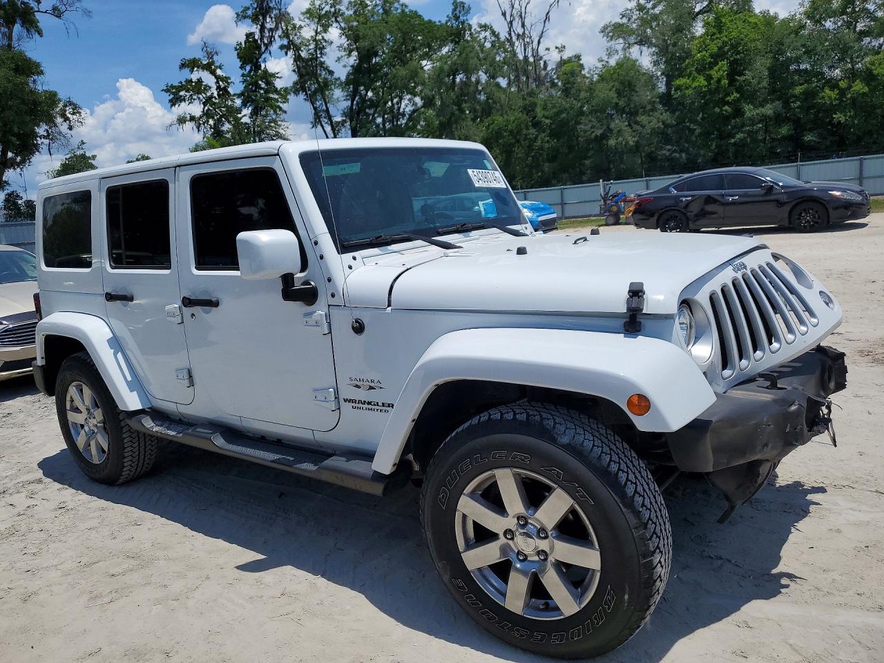 Jeep Wrangler Sahara
