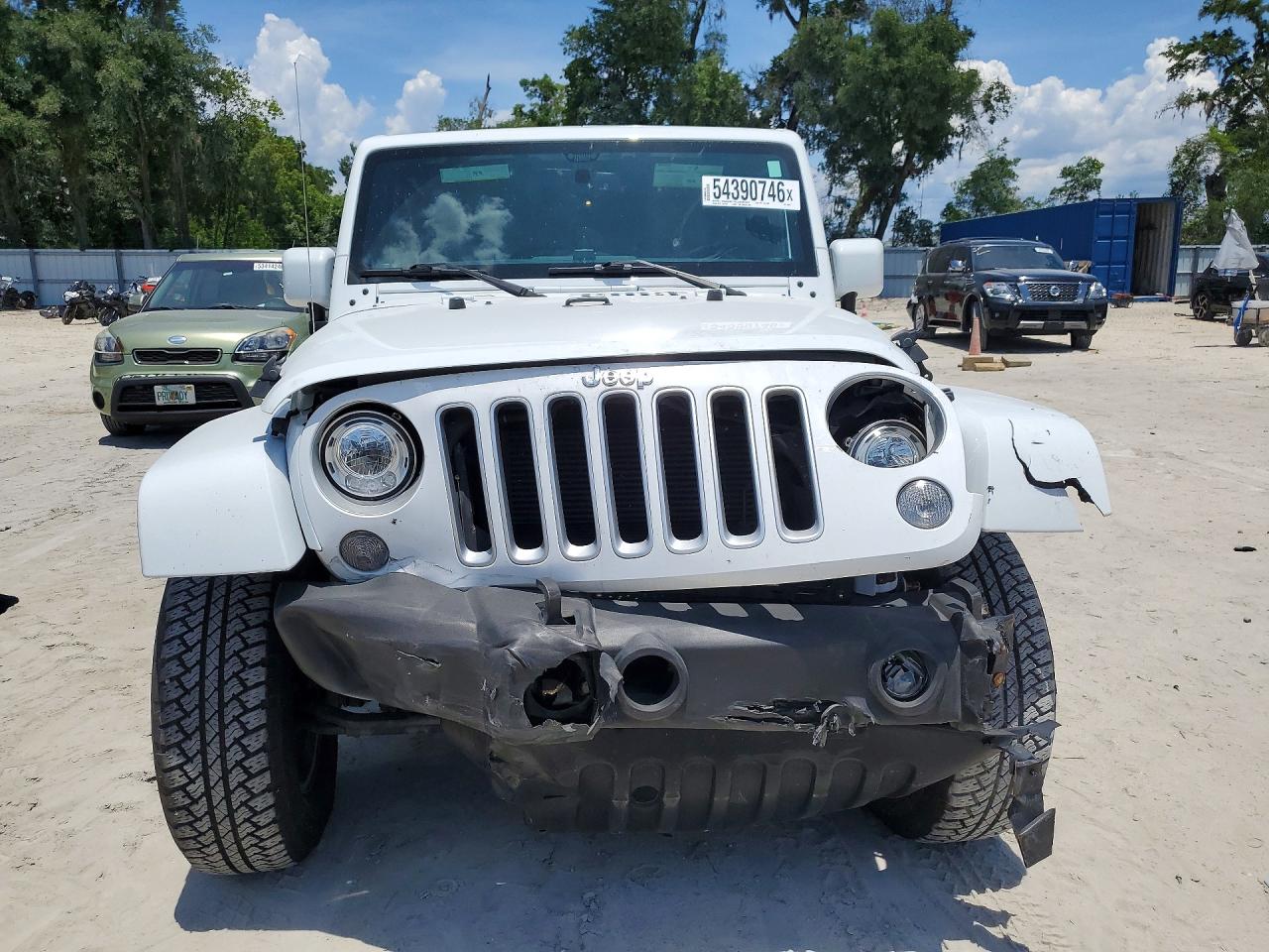 Jeep Wrangler Sahara