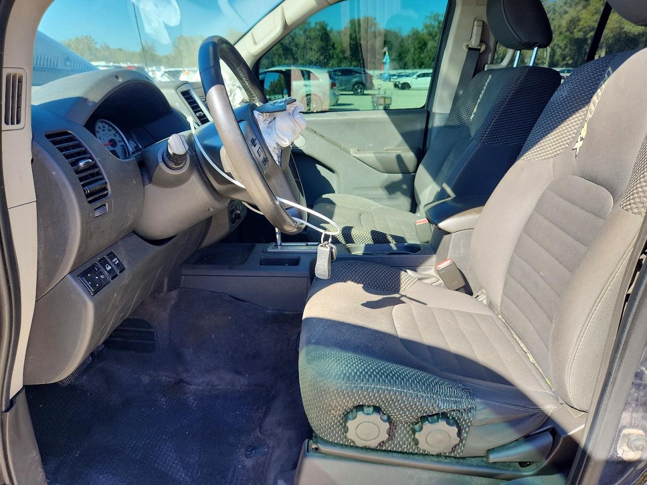 Nissan Frontier Pro-4x