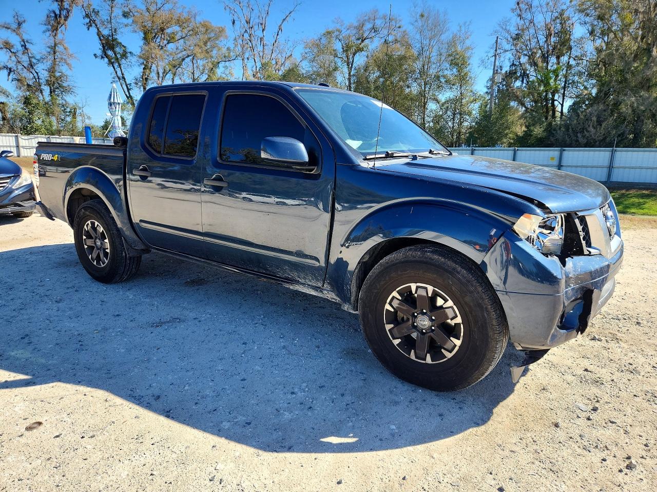 Nissan Frontier Pro-4x