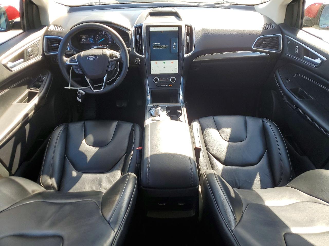 Ford Edge Titanium