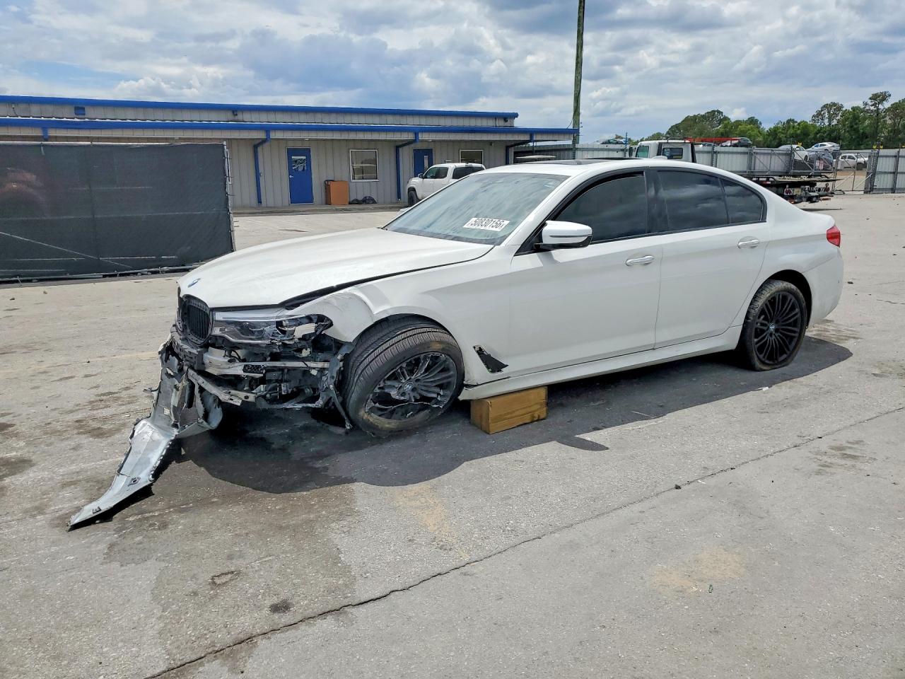 Salvage BMW 5 Series Image