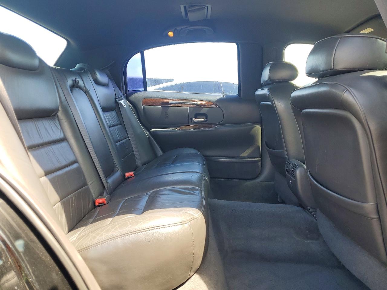 Lincoln Towncar Executive L
