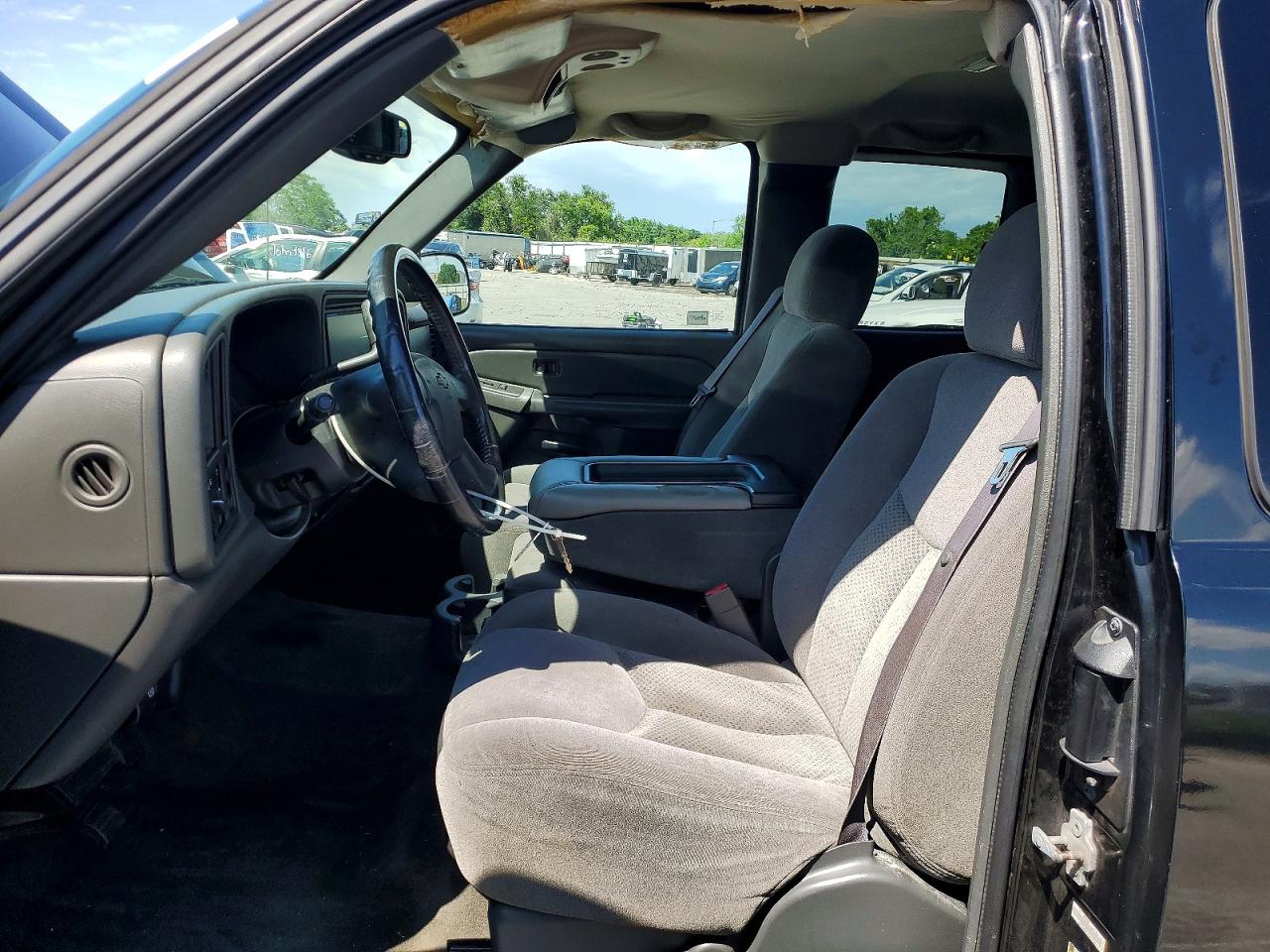 Chevrolet Silverado C1500