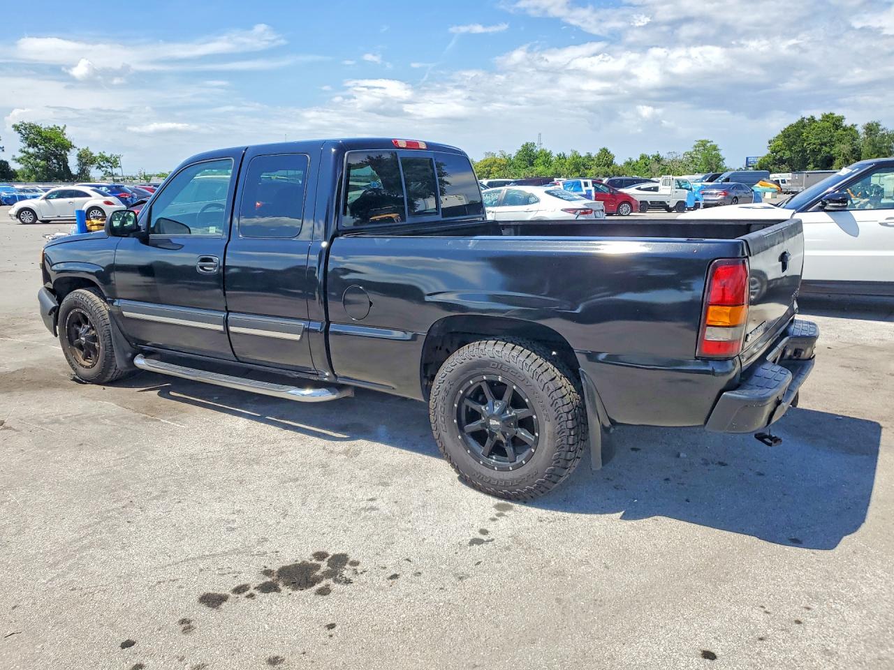 Chevrolet Silverado C1500