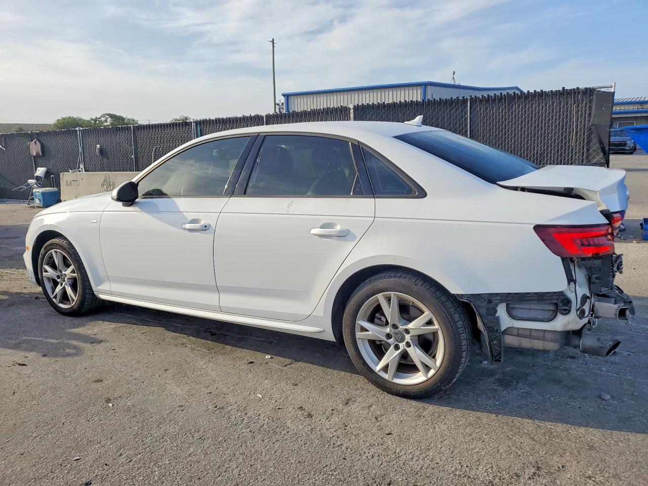 Audi A4 Premium