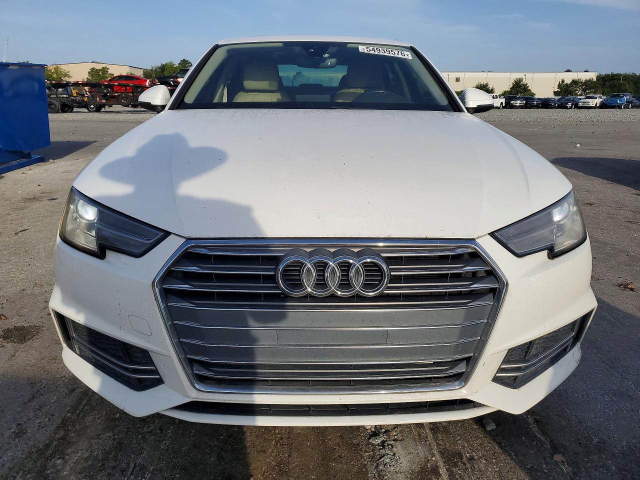 Audi A4 Premium