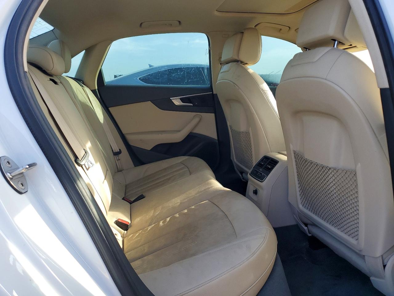 Audi A4 Premium