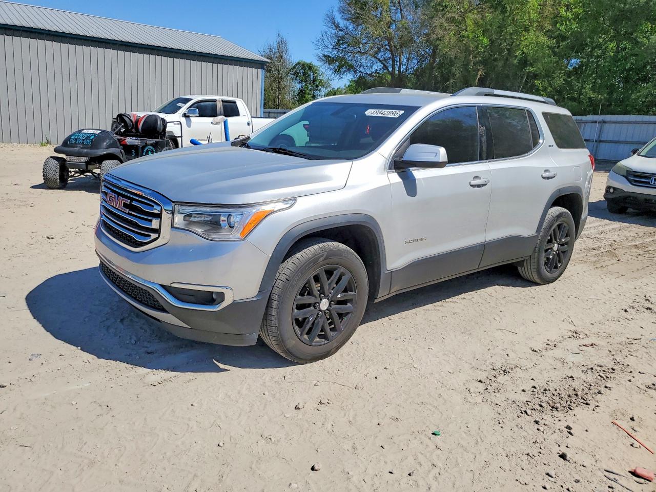 Salvage GMC Acadia Image