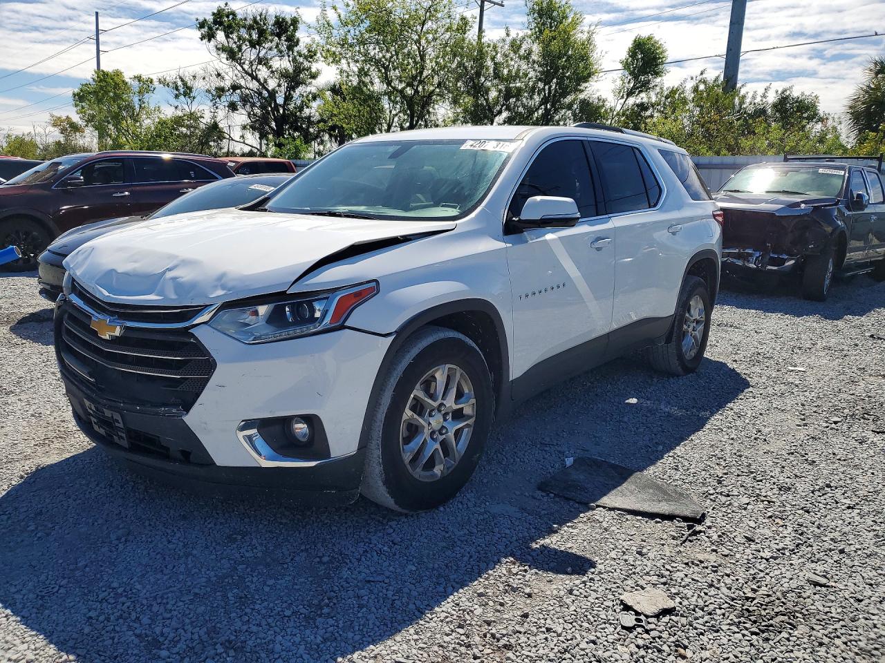 Salvage Chevrolet Traverse Image