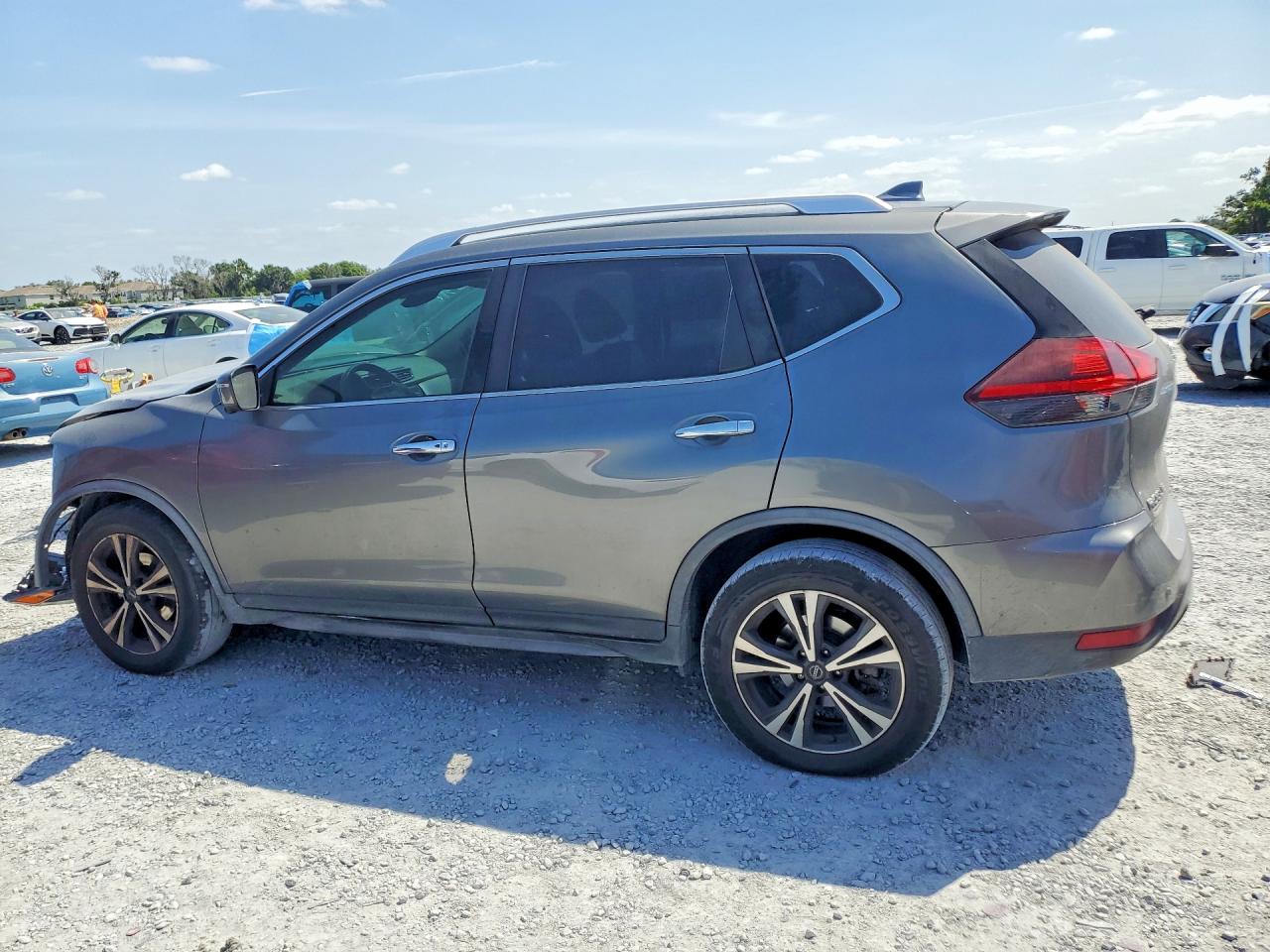 Nissan Rogue Sv