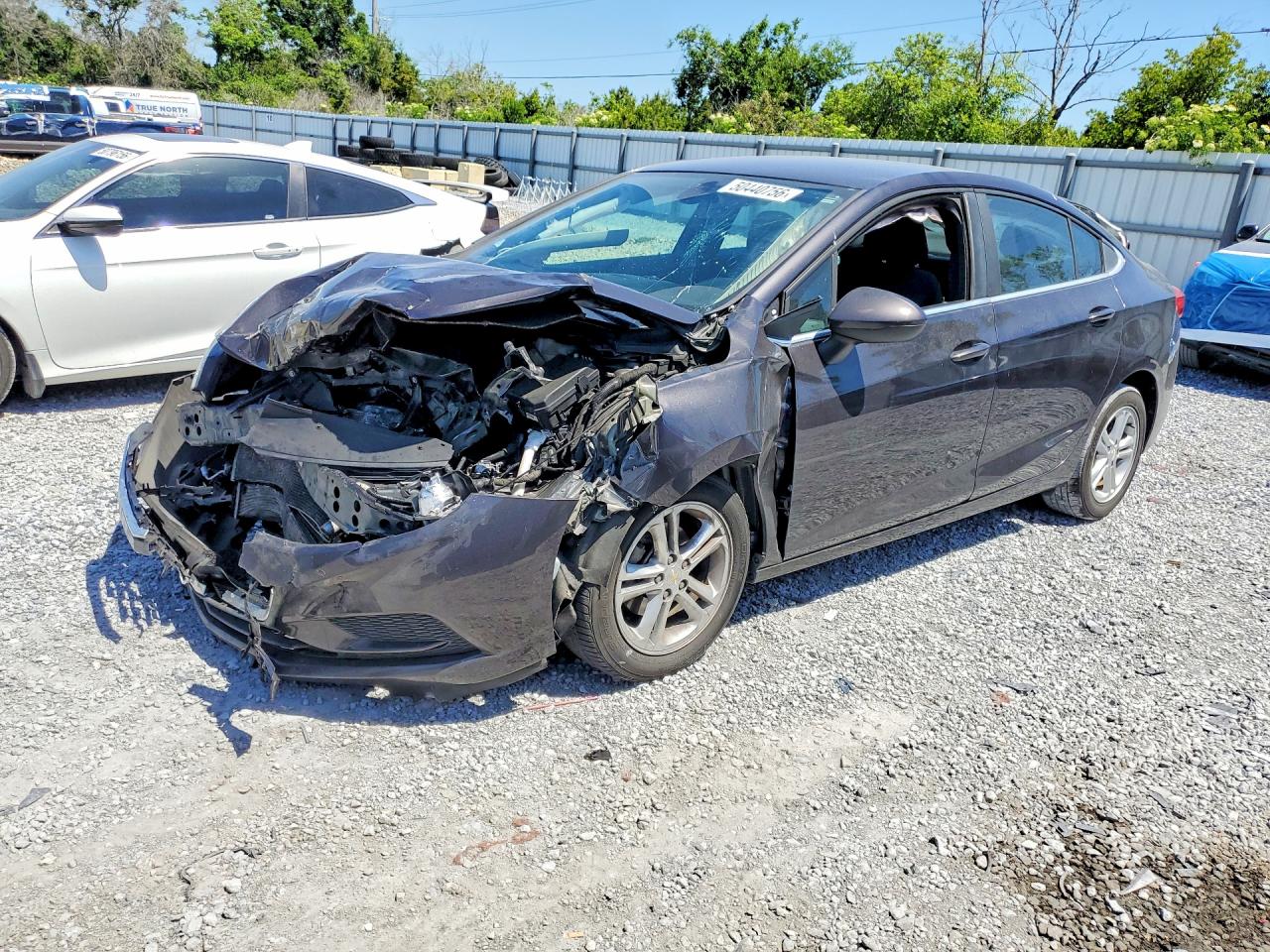 Salvage Chevrolet Cruze Image