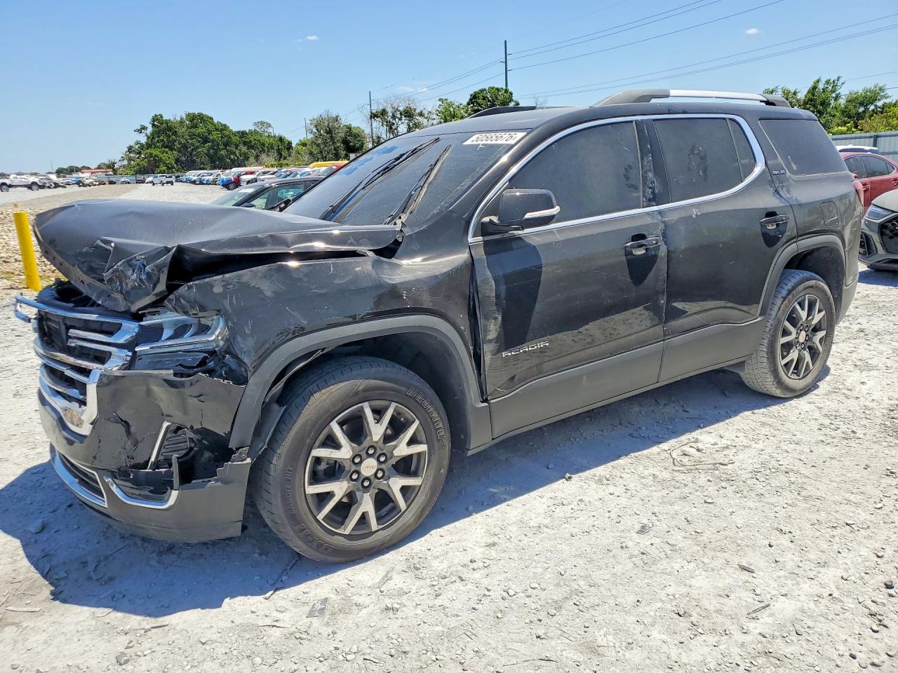 Salvage GMC Acadia Image