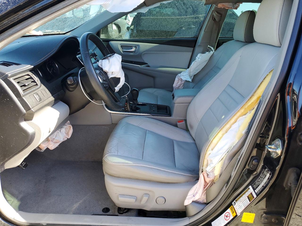 Toyota Camry Xle