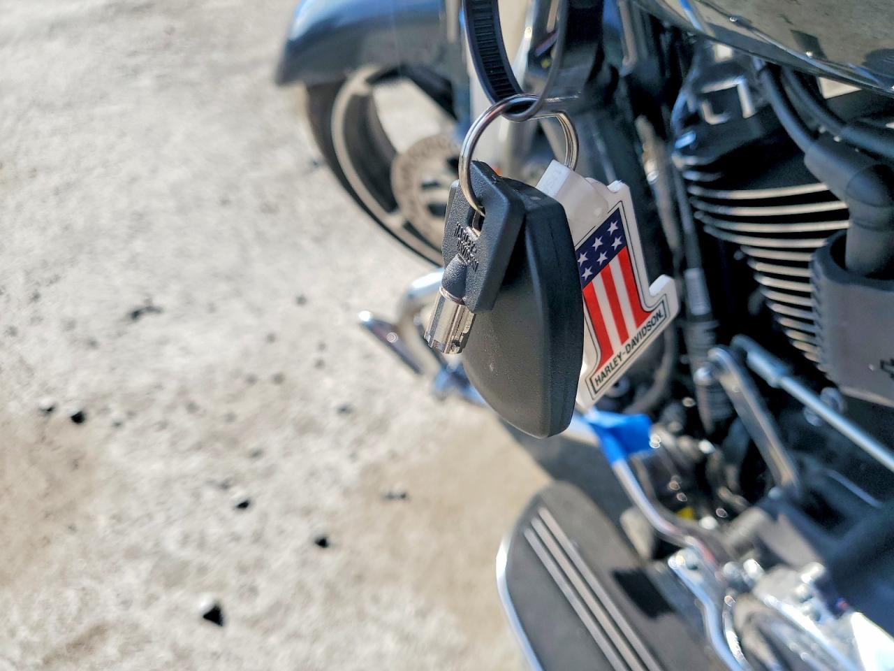 Harley-Davidson Fl