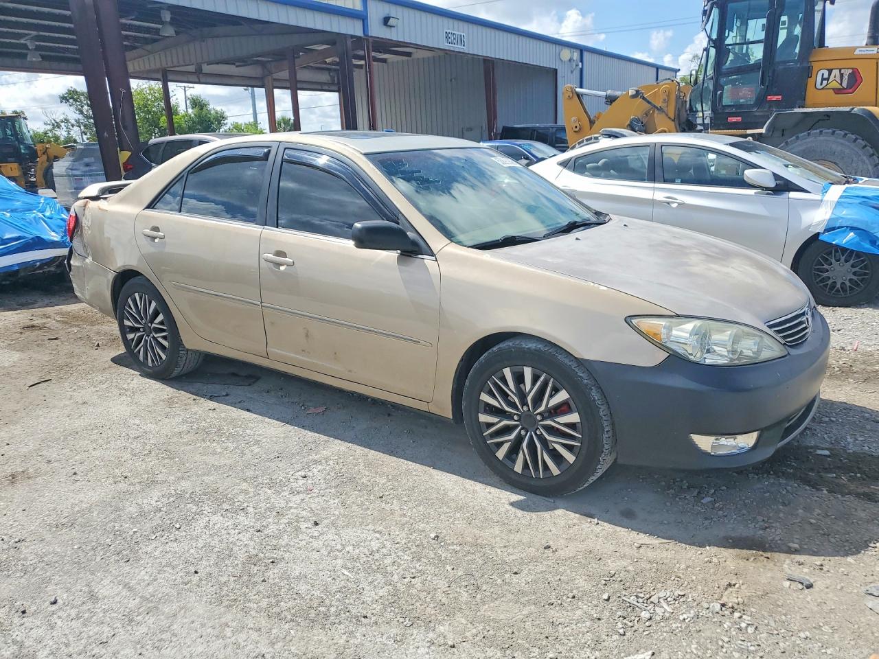 Toyota Camry Xle V6