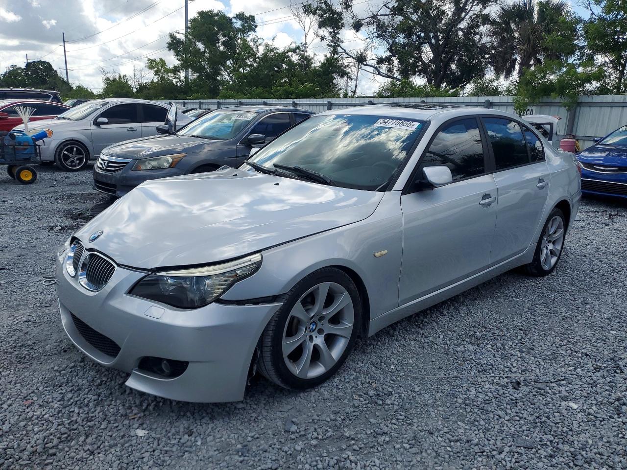 Salvage BMW 5 Series Image