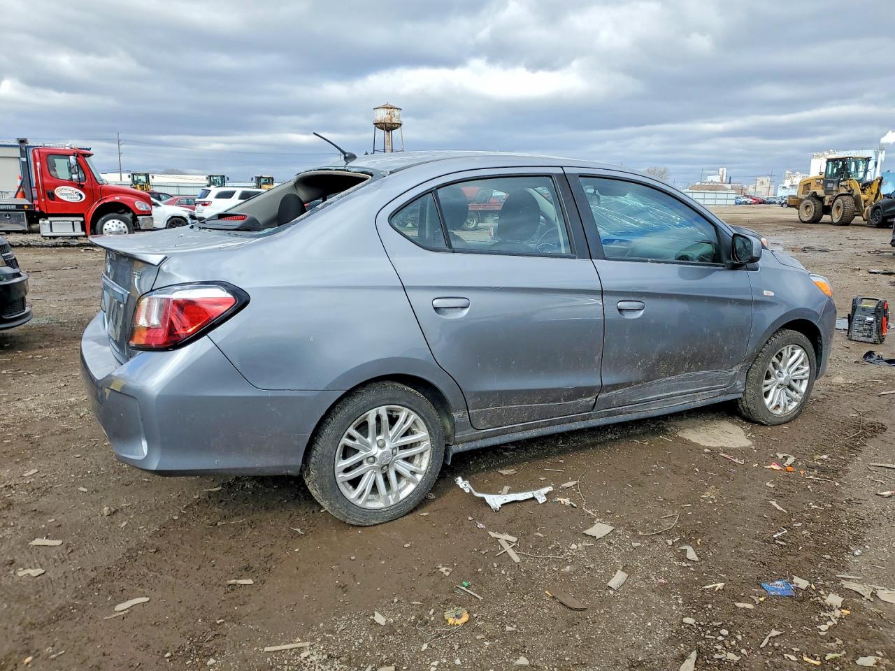 Mitsubishi Mirage G4 Es