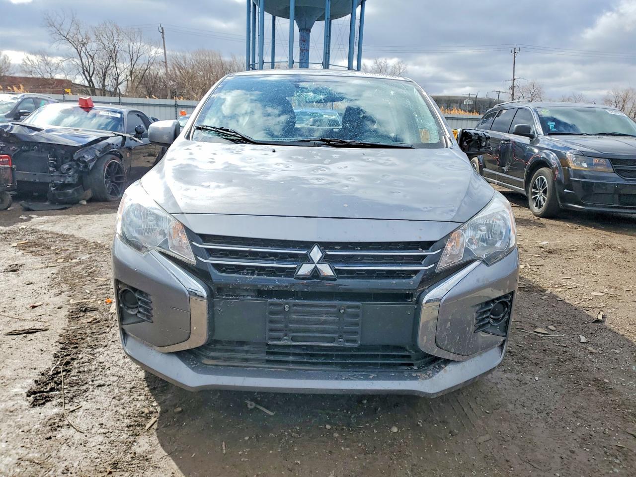 Mitsubishi Mirage G4 Es