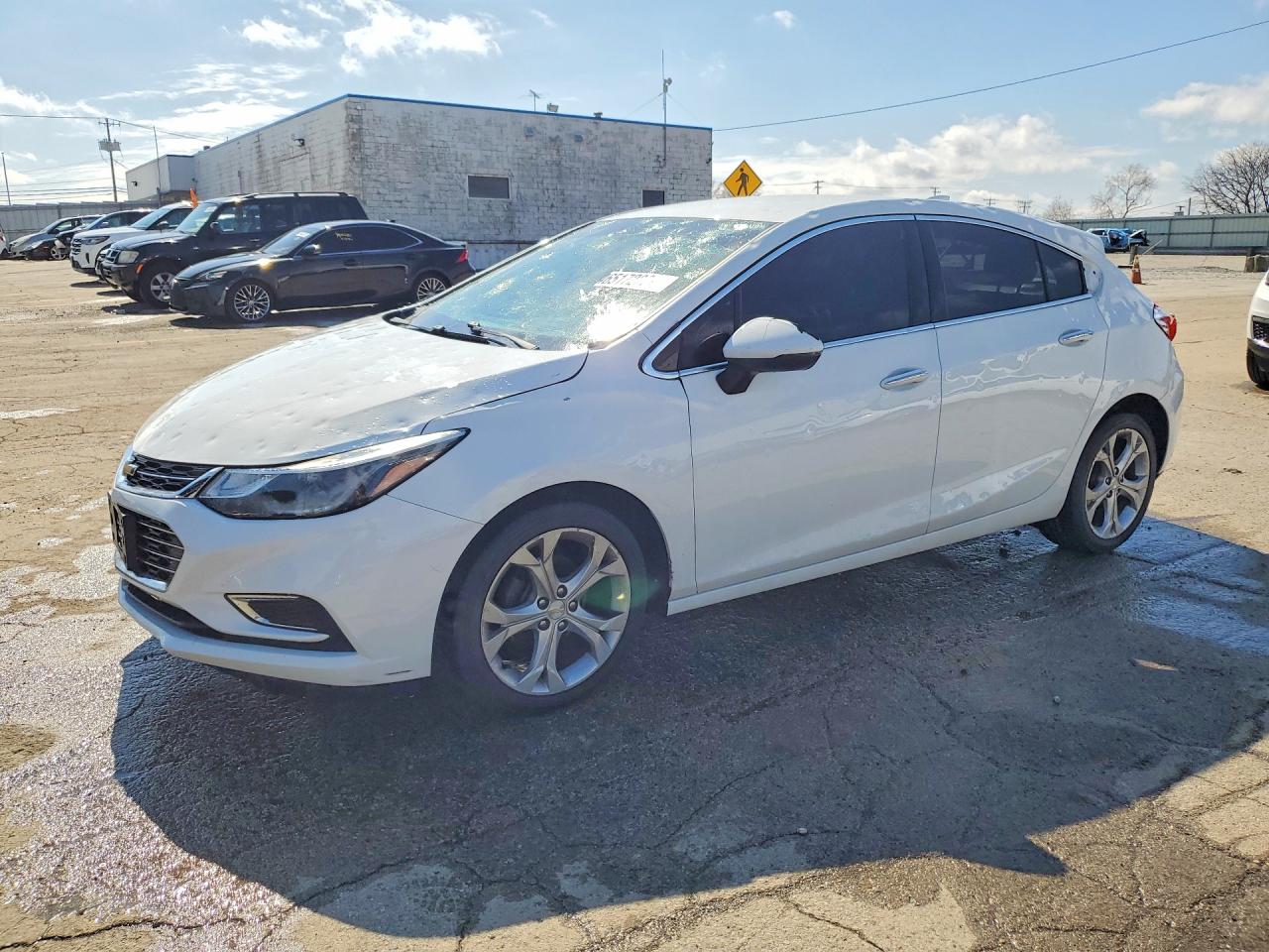 Salvage Chevrolet Cruze Image