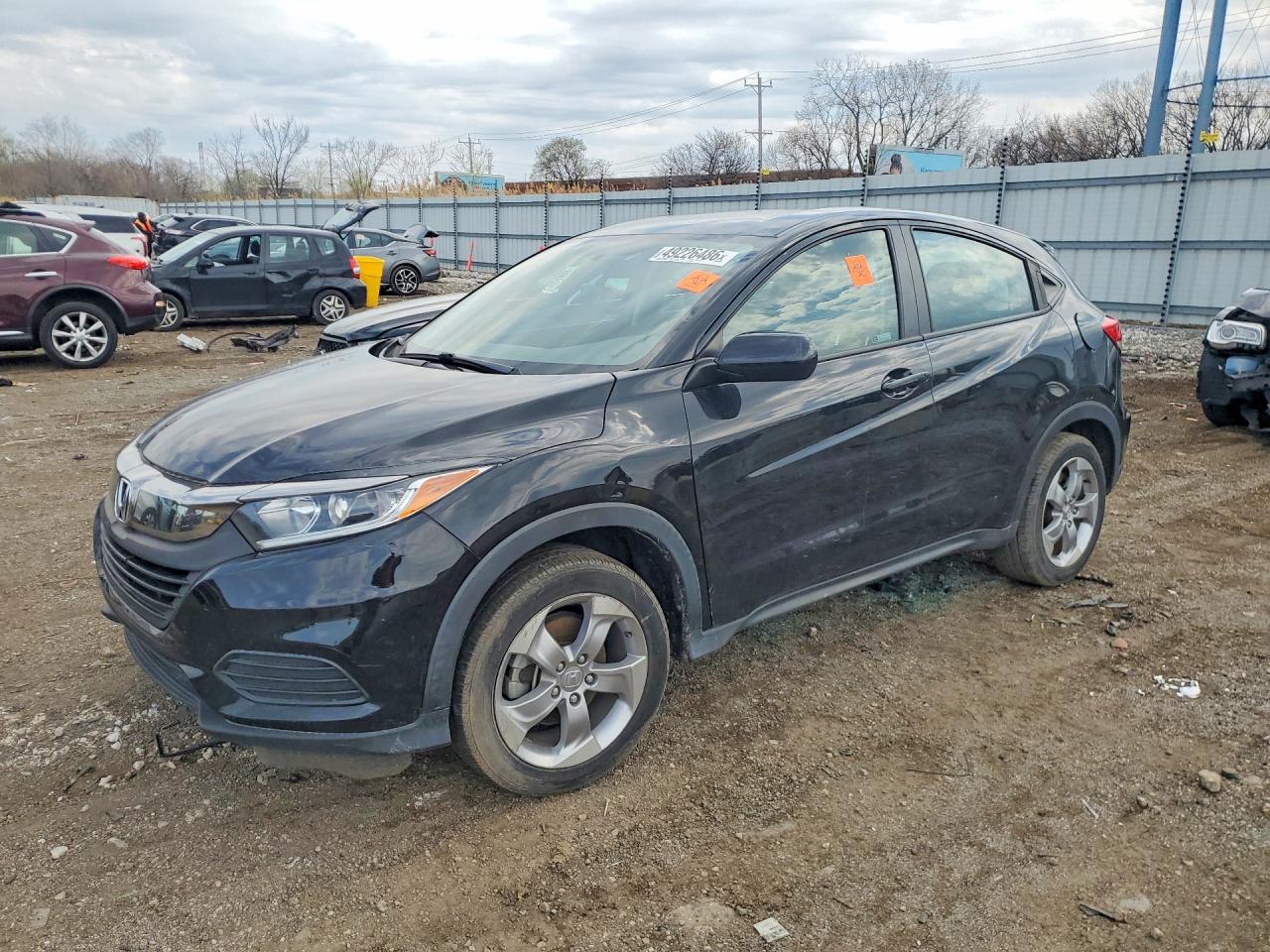Salvage Honda HR-V Image