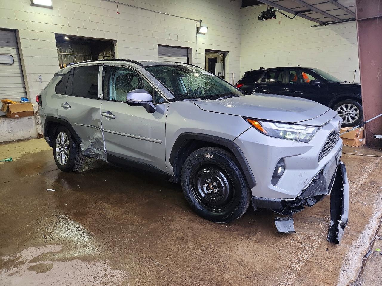 Toyota RAV4 Xle Premium