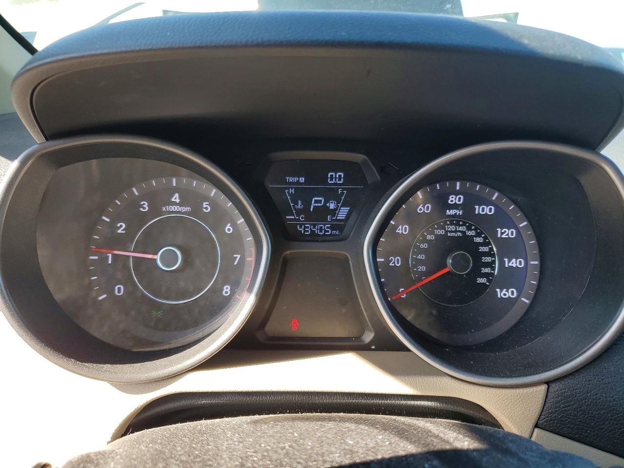 Hyundai ELANTRA Se