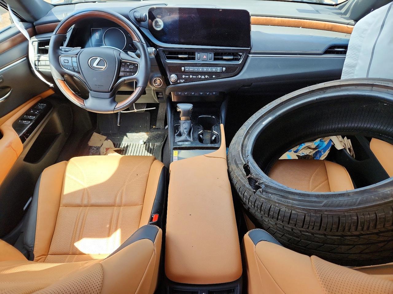 Lexus Es Luxury