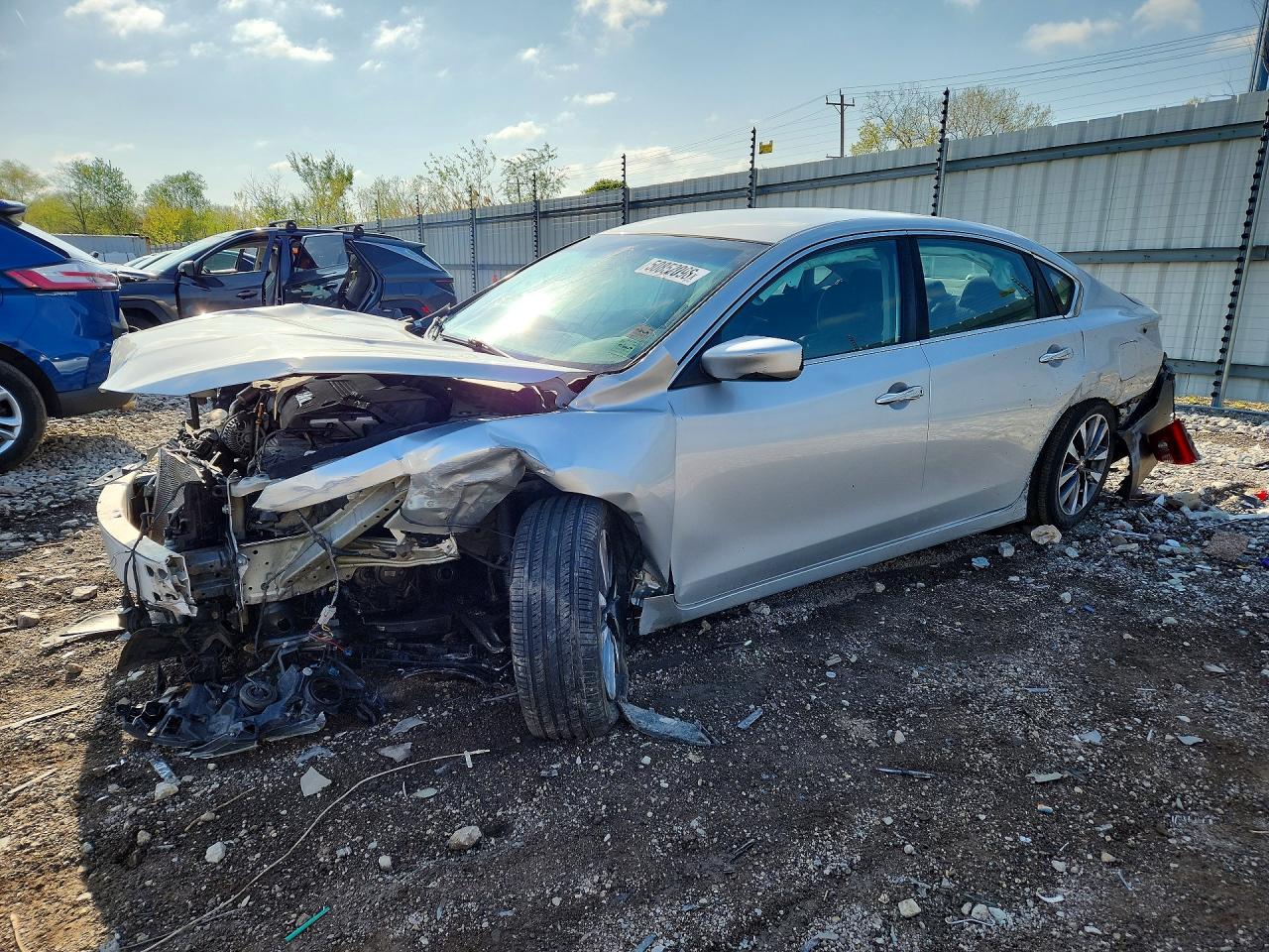 Salvage Nissan Altima Image