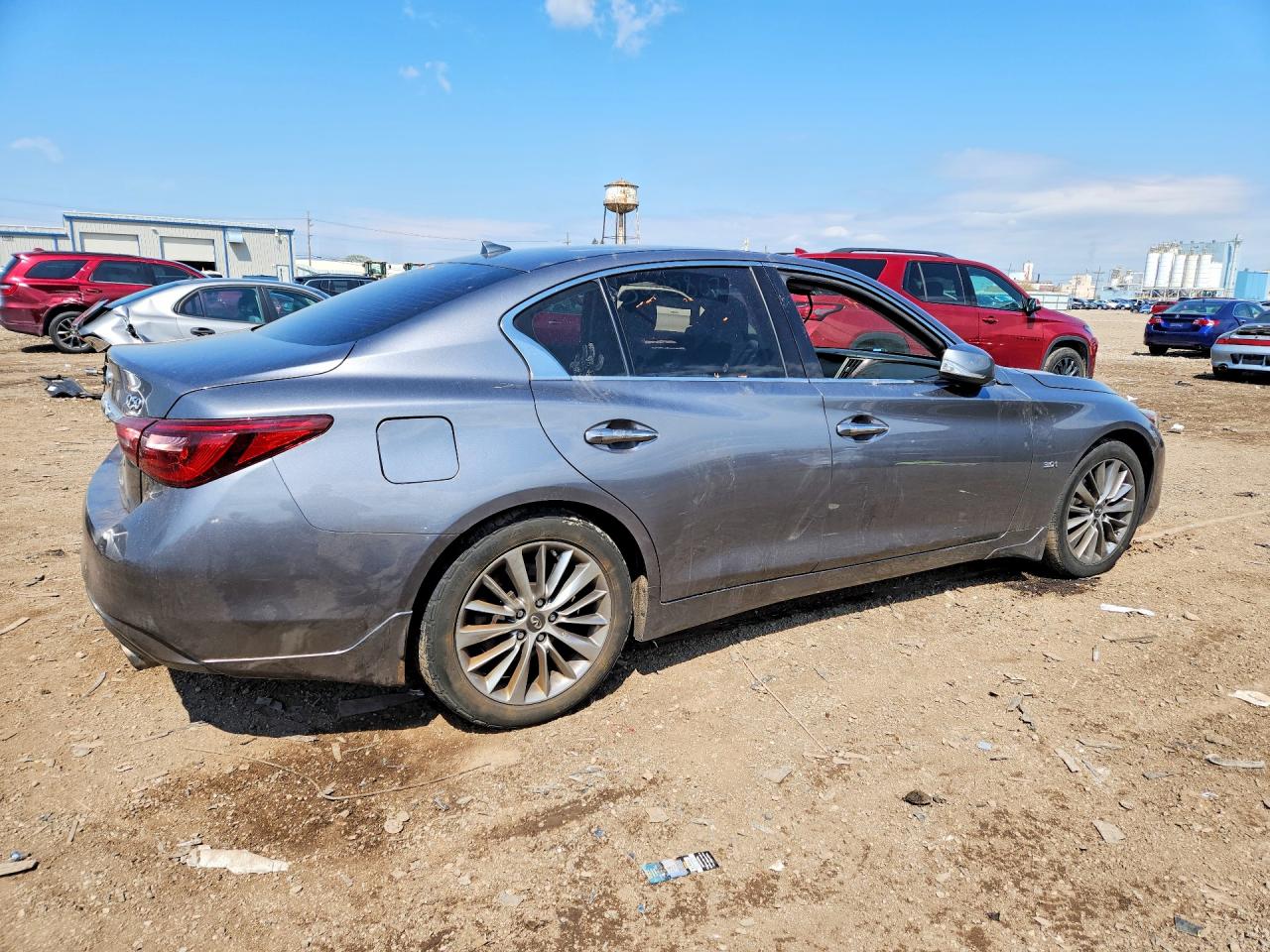 INFINITI Q50 3.0t L 3.0t Luxe