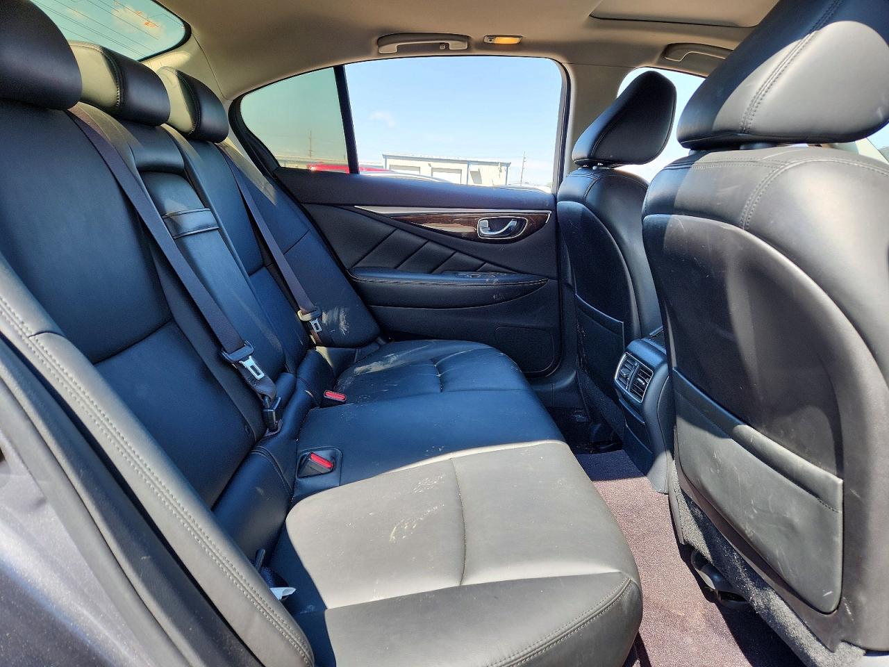 INFINITI Q50 3.0t L 3.0t Luxe