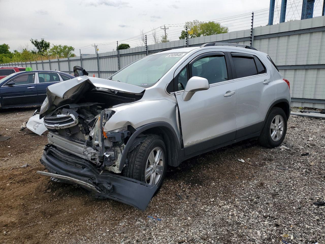 Salvage Chevrolet Trax Image