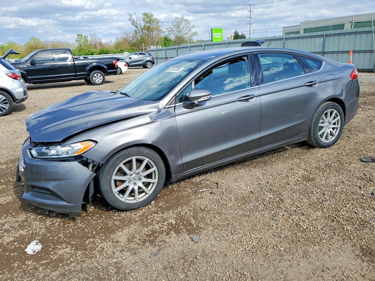 Salvage Ford Fusion Image