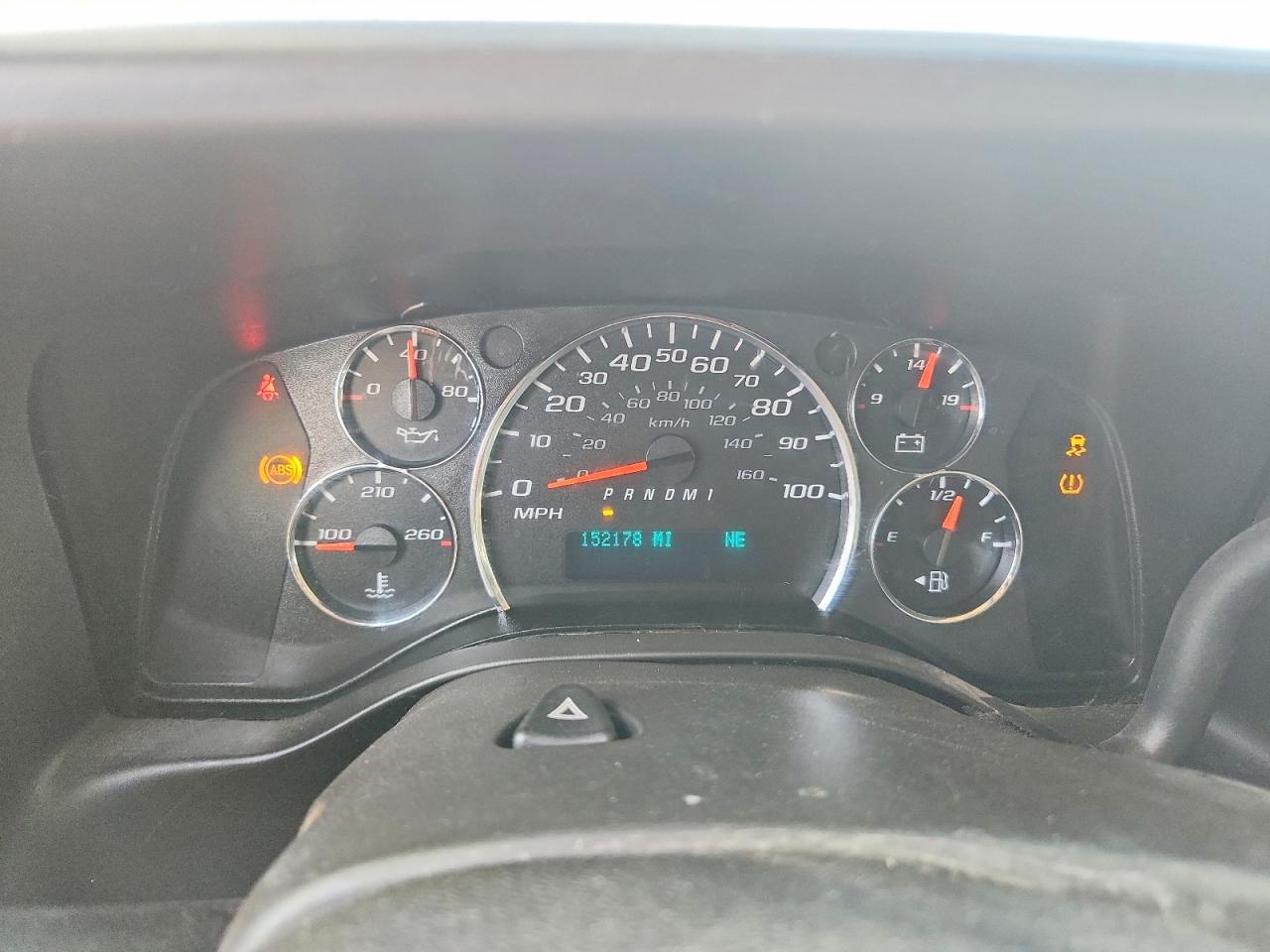 Chevrolet Express Lt