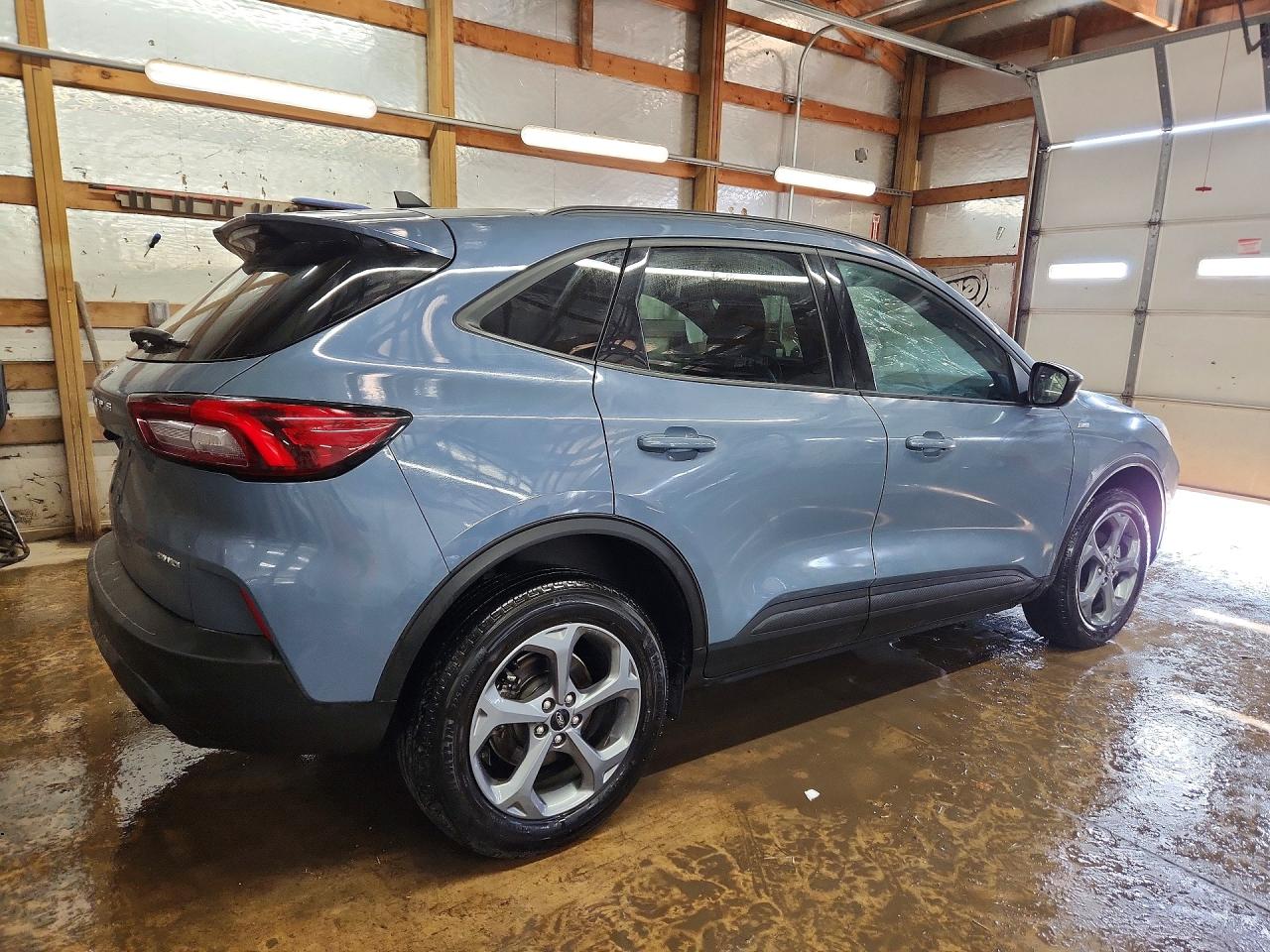Ford Escape St Line