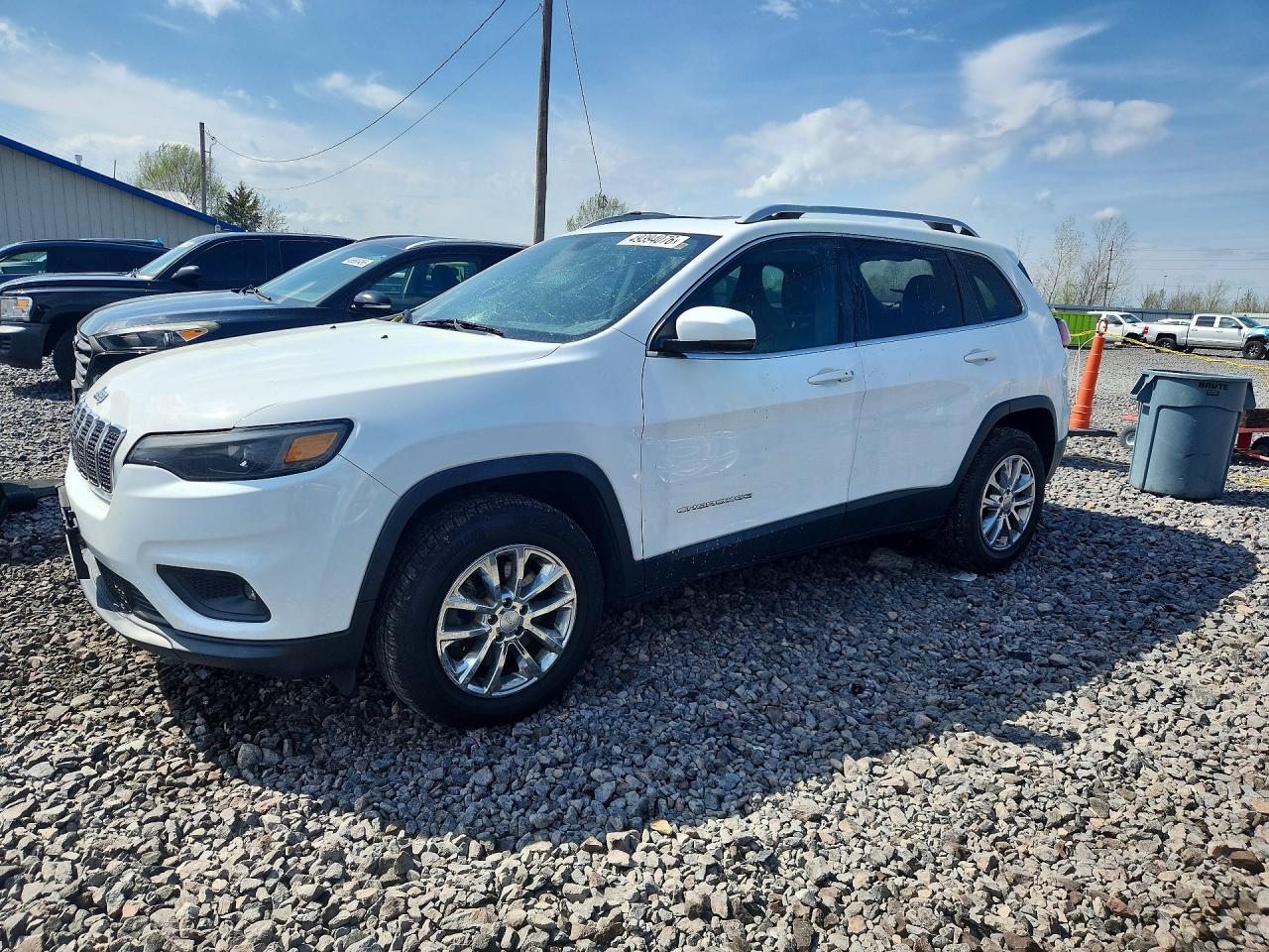 Salvage Jeep Grand Cherokee Image