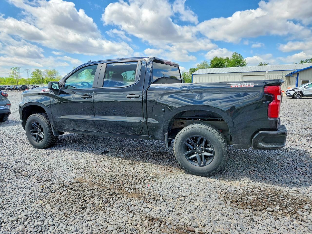 Chevrolet Silverado K1500 Trail Boss Custom
