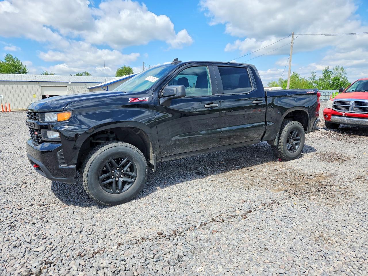 Salvage Chevrolet Silverado Image