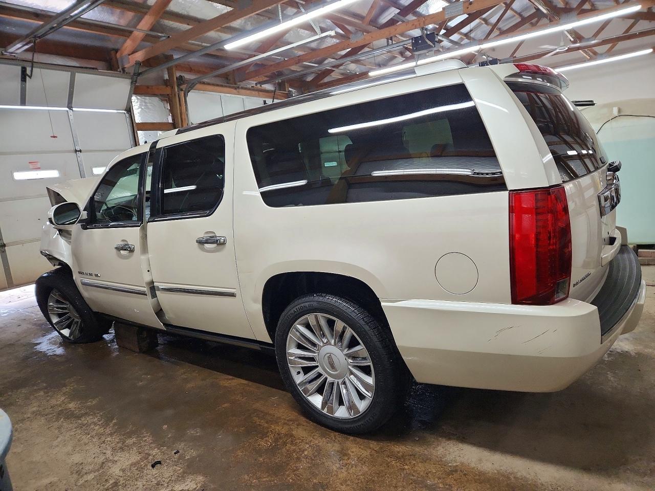 Cadillac Escalade Esv Platinum
