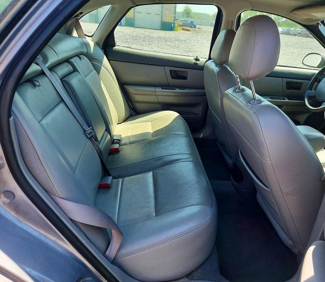 Ford Taurus Sel