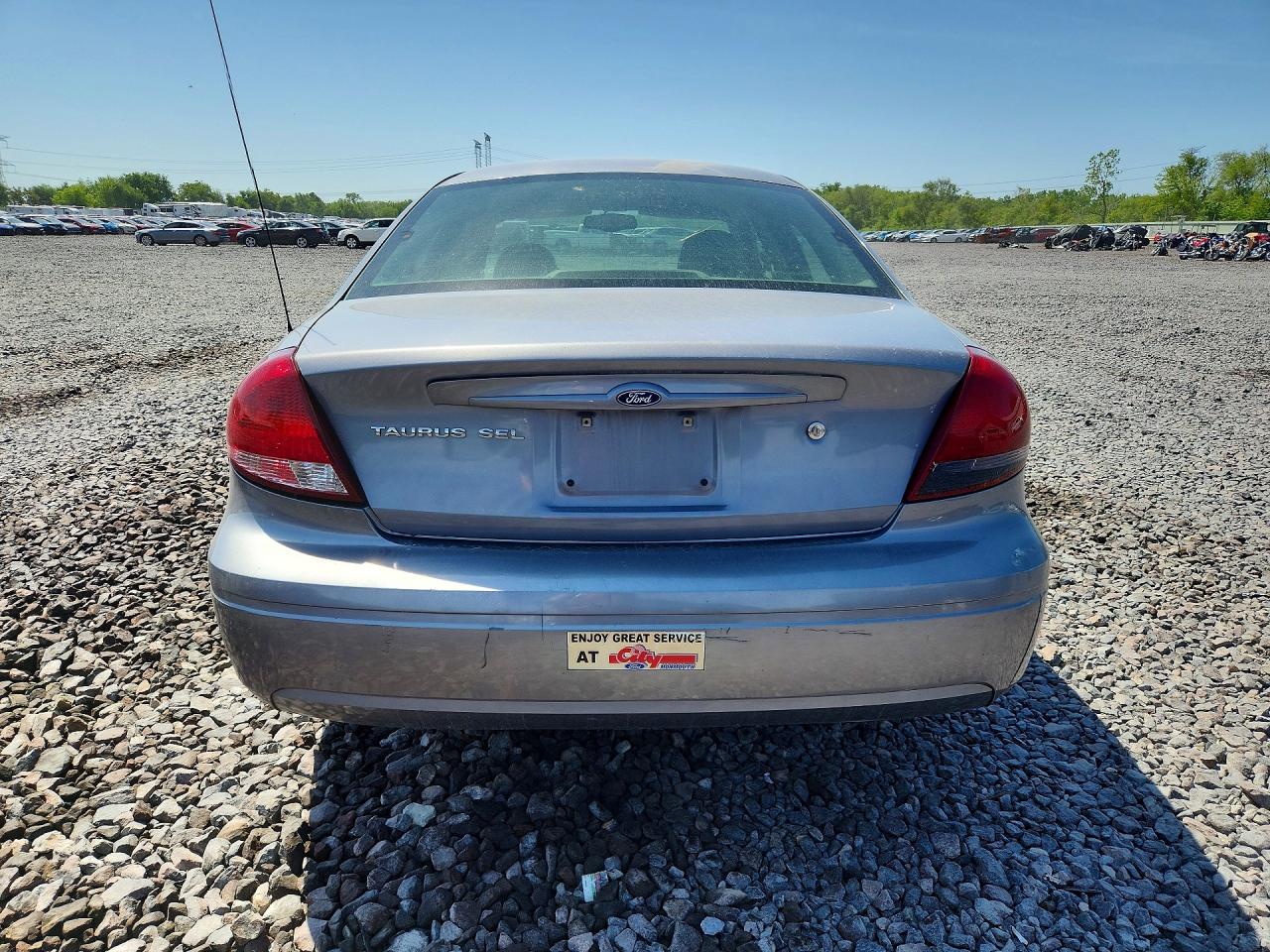 Ford Taurus Sel