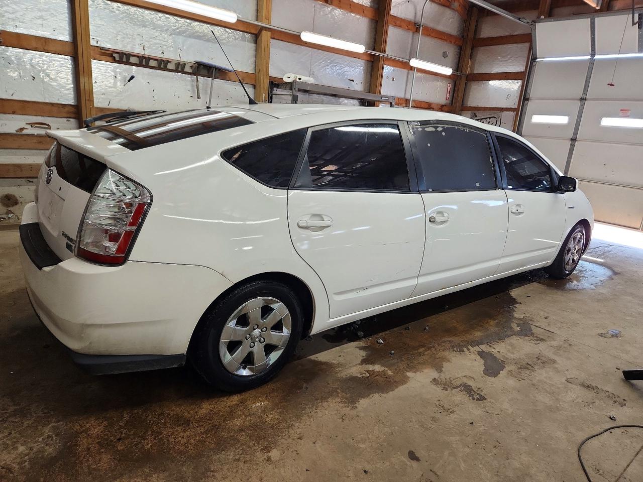 Toyota Prius Base