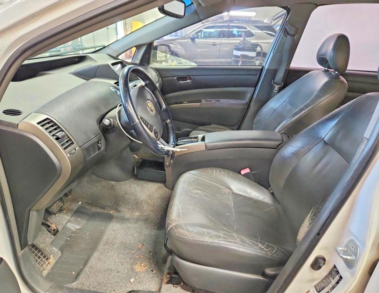 Toyota Prius Base