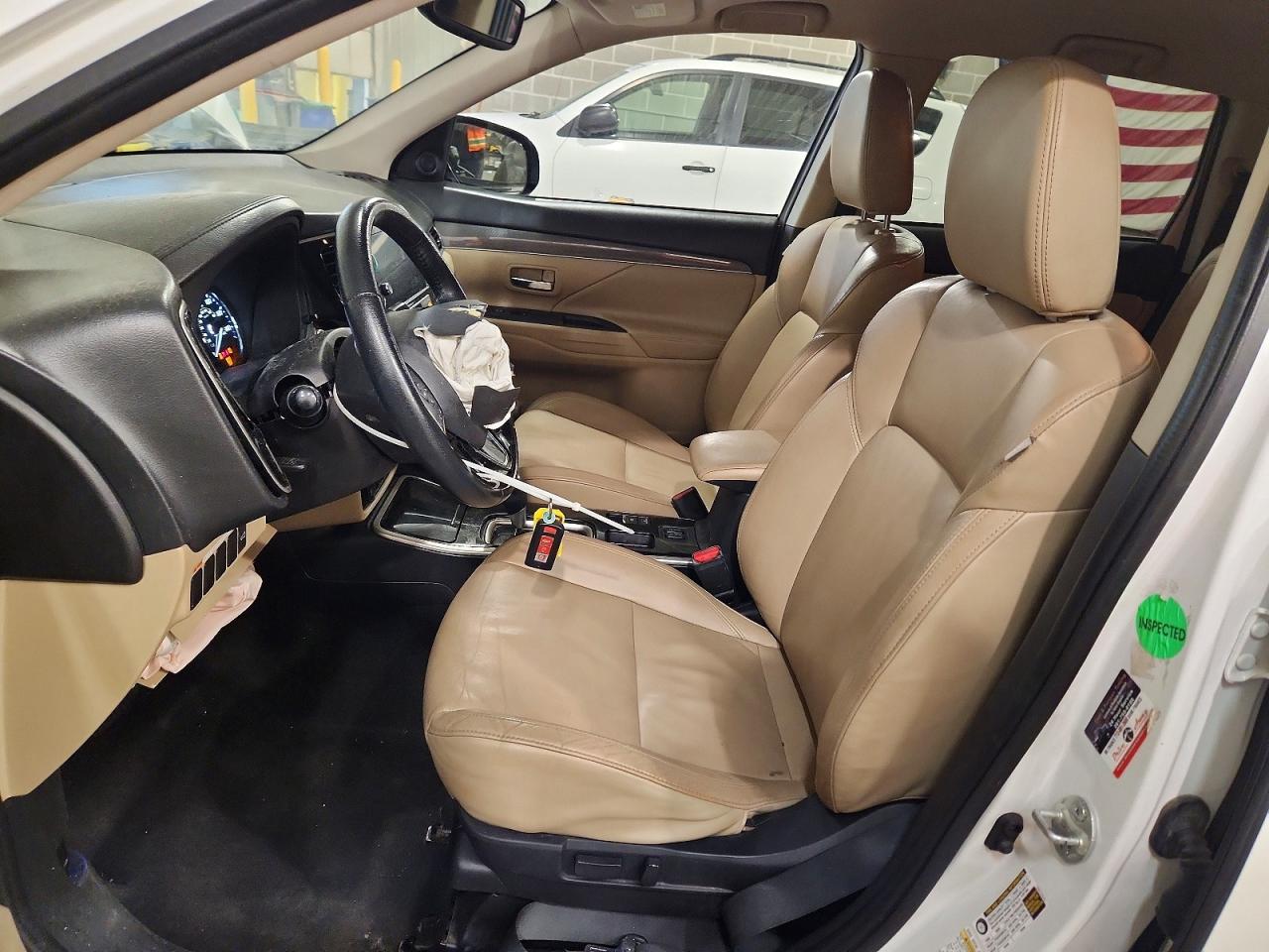 Mitsubishi Outlander Se