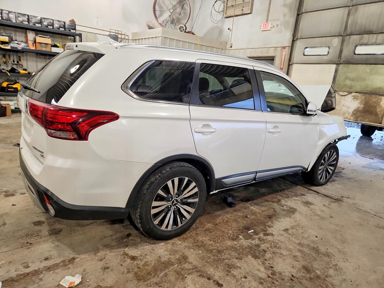 Mitsubishi Outlander Se