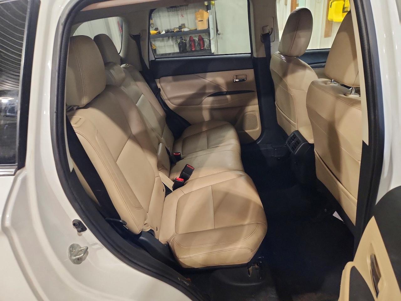 Mitsubishi Outlander Se