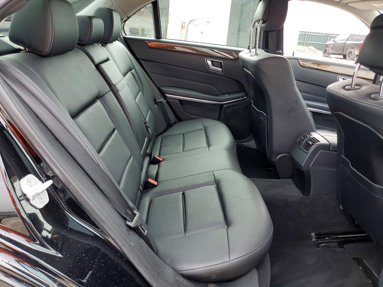 Mercedes-Benz E-Class 350